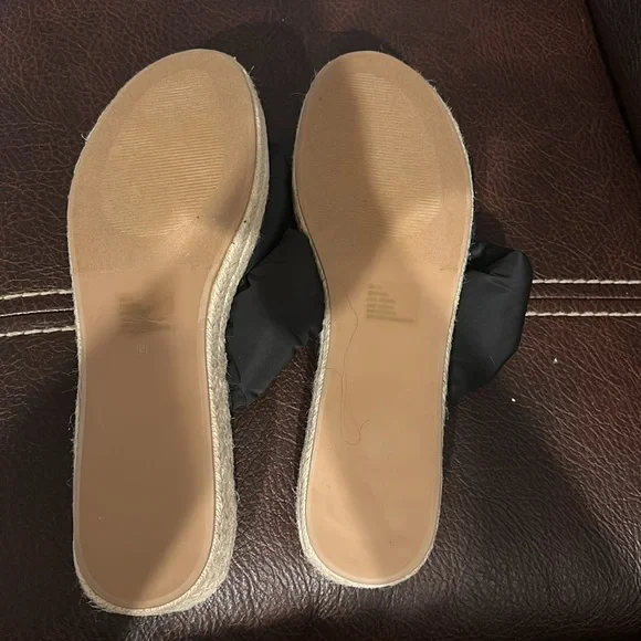 Large size - Picture 3 of 3